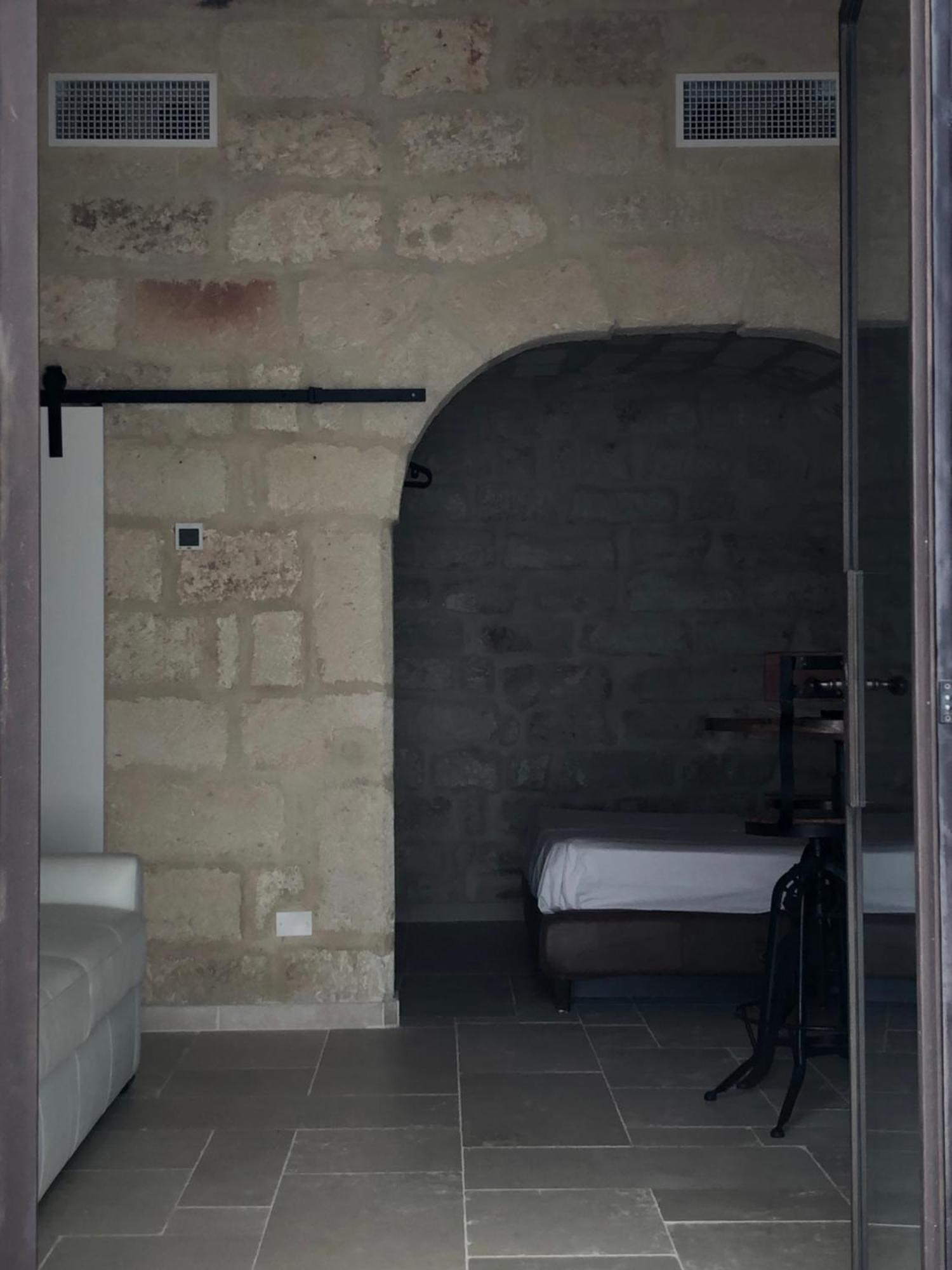 Dimora Grottacielo Apartment